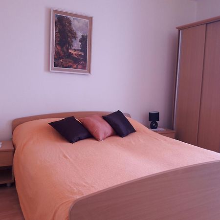 Guest House Jelsa Єлса Номер фото